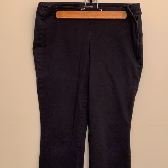NINE WEST Navy Pants - Picture 10 of 10